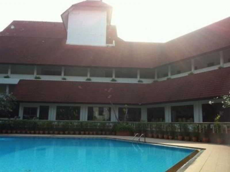 Pailyn Hotel Sukhothai Exterior foto